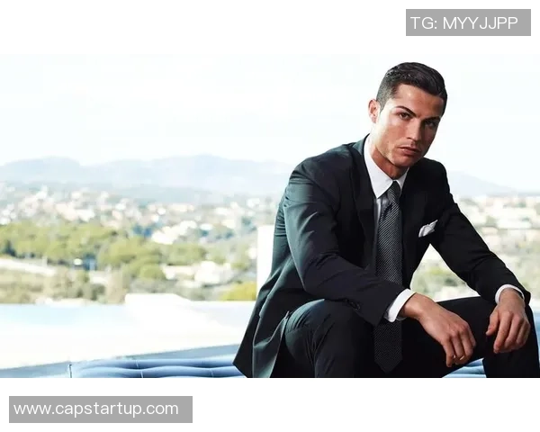 当今三大足球球星:梅西C罗和哈兰德的时代竞争与未来展望 当今三大足球球星:梅西C罗和哈兰德的时代竞争与未来展望