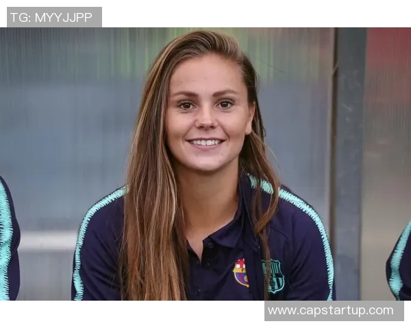 日本女足球星丸山桂里奈从球场到娱乐圈的精彩转型与成长之路